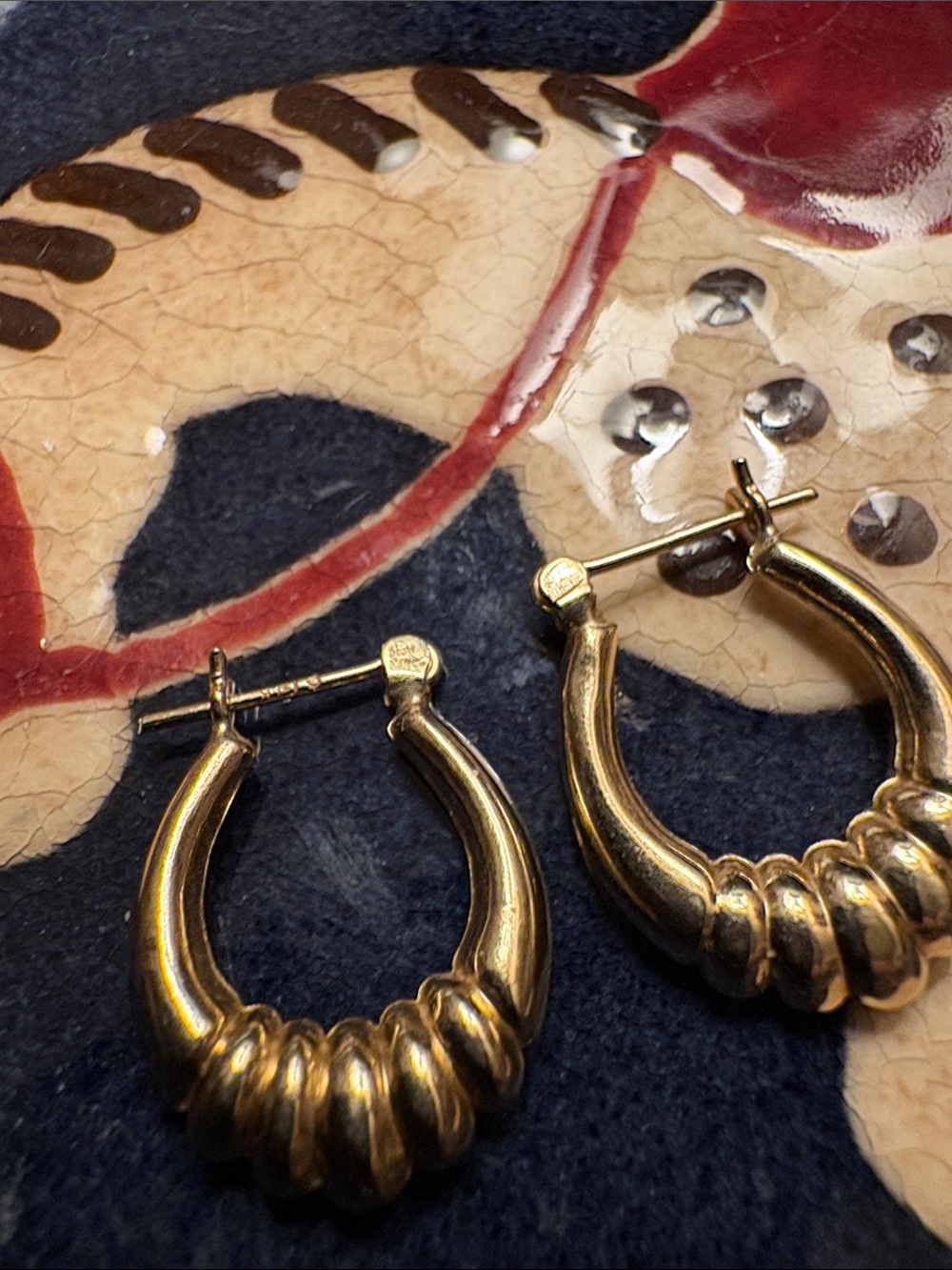 14k gold shrimp hoop Earrings